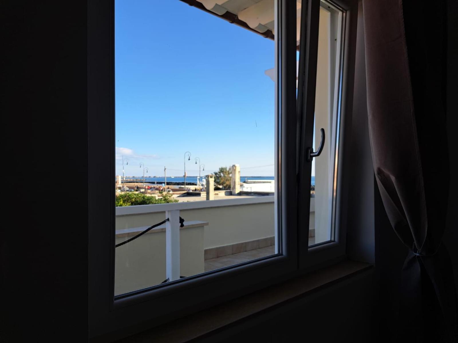 La Nuvola Villa Fiumicino Dış mekan fotoğraf